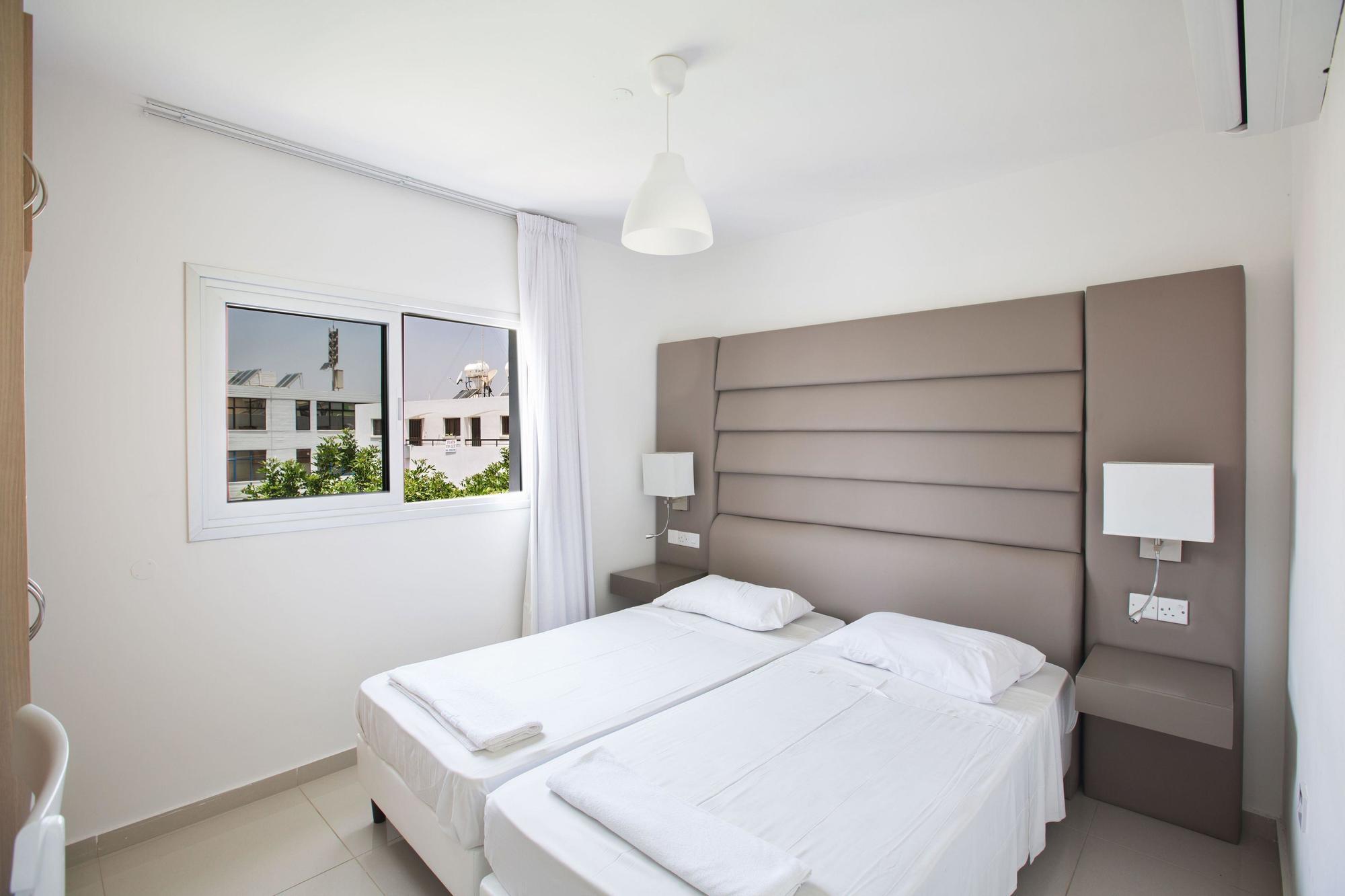 Tsokkos Holidays Hotel Apartments Ayia Napa Bagian luar foto